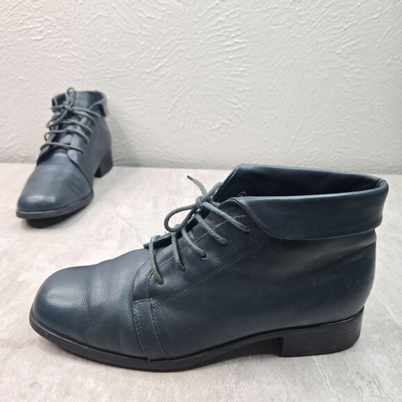 Vintage Square Toe Ankle Bootie Sz 6 Navy Blue Leather Retro Grunge Lace Up Boot - Picture 1 of 10